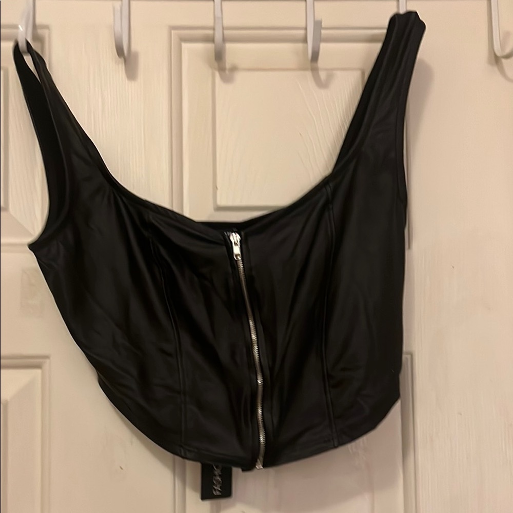 Black Zippered Crop Top